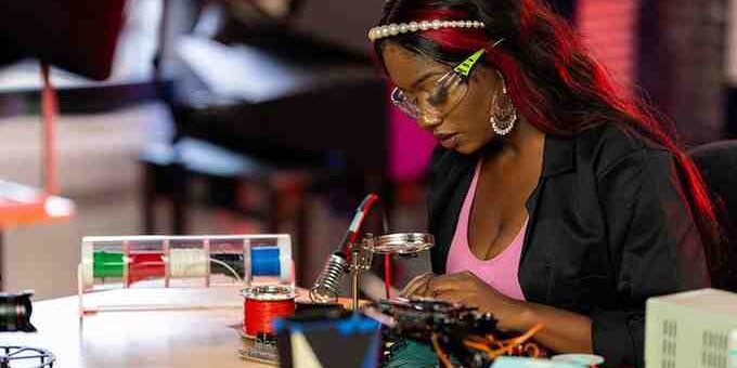 how can technology be helpful